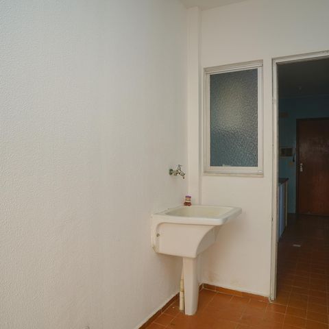 Apartamento para alugar com 109m², 2 quartos e 1 vaga Apartamento para alugar com 109m², 2 quartos e 1 vagaÁrea de Serviço
