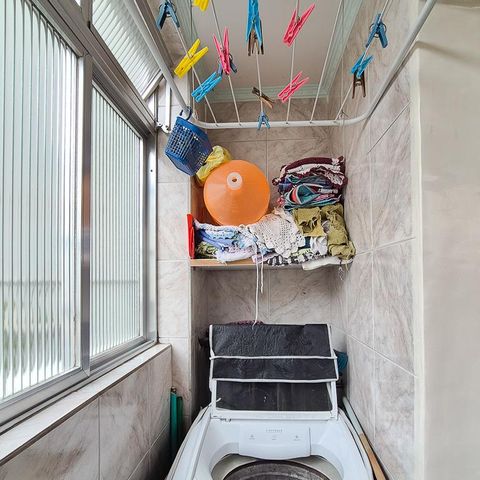 Apartamento à venda com 56m², 2 quartos e 1 vaga Apartamento à venda com 56m², 2 quartos e 1 vagaÁrea de Serviço
