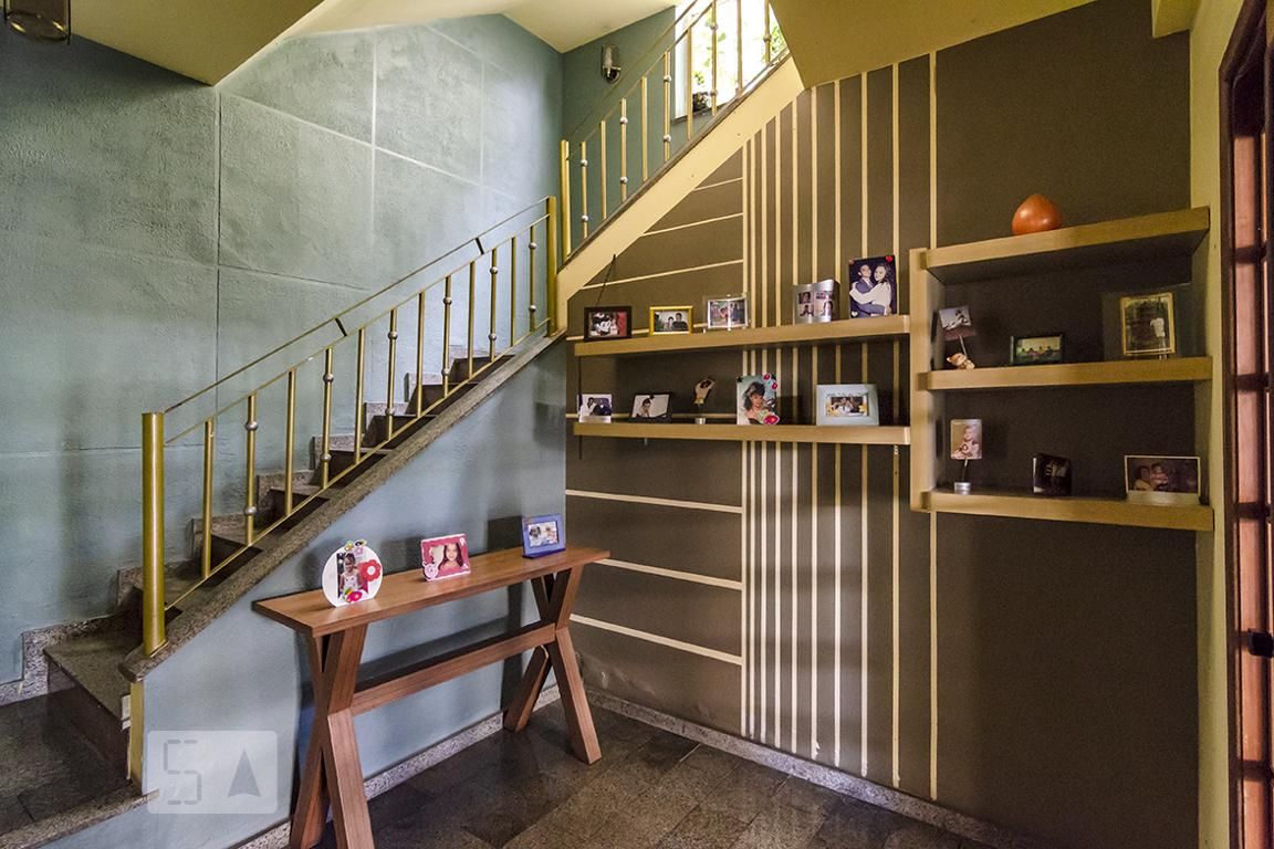 Casa com 4 quartos — Palmares, Belo Horizonte