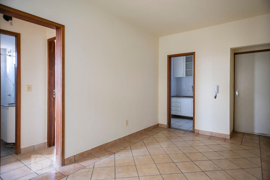 Apartamento com 2 quartos — Ipiranga, Belo Horizonte
