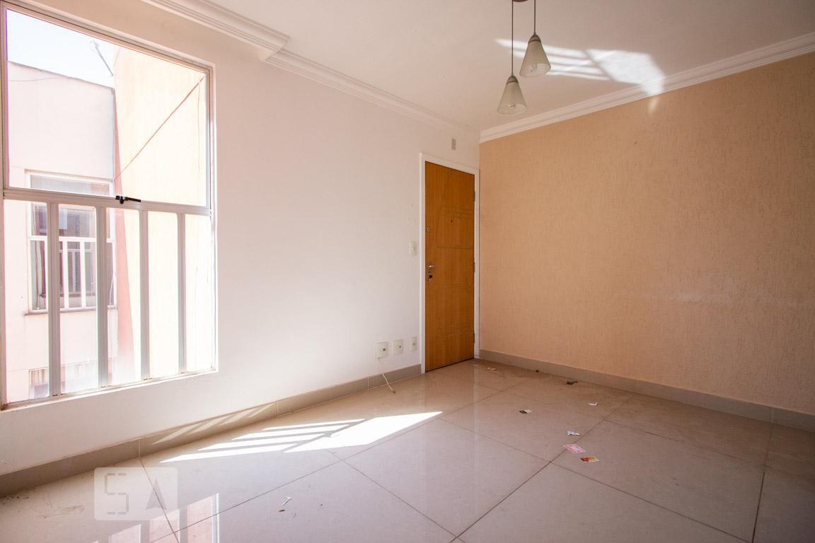 Apartamento com 2 quartos — Heliópolis, Belo Horizonte