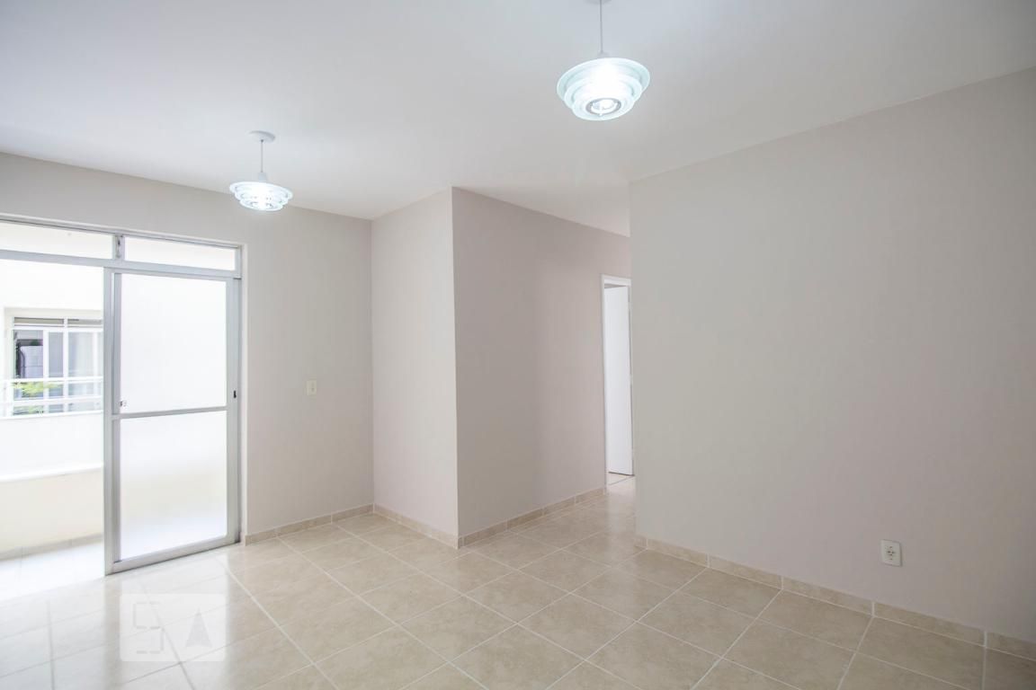 Apartamento com 3 quartos — Santa Efigênia, Belo Horizonte