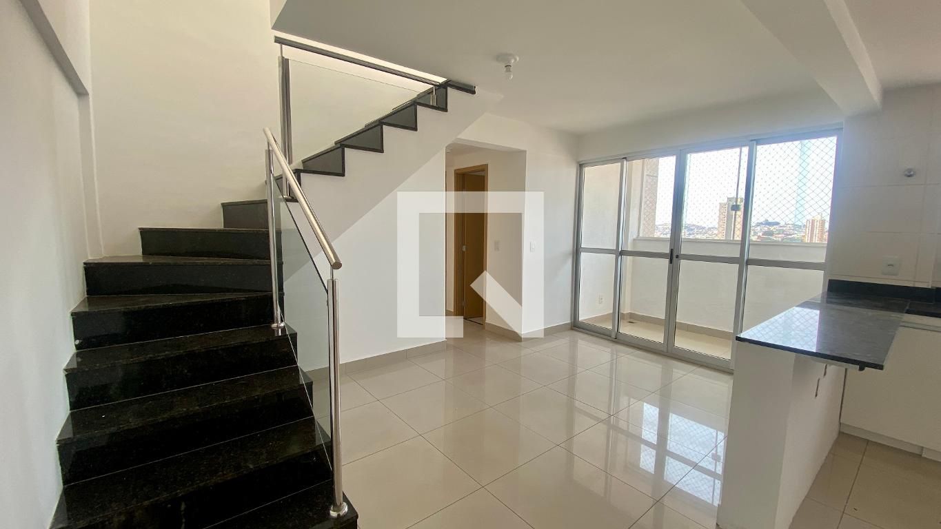 Apartamento com 2 quartos — Carlos Prates, Belo Horizonte