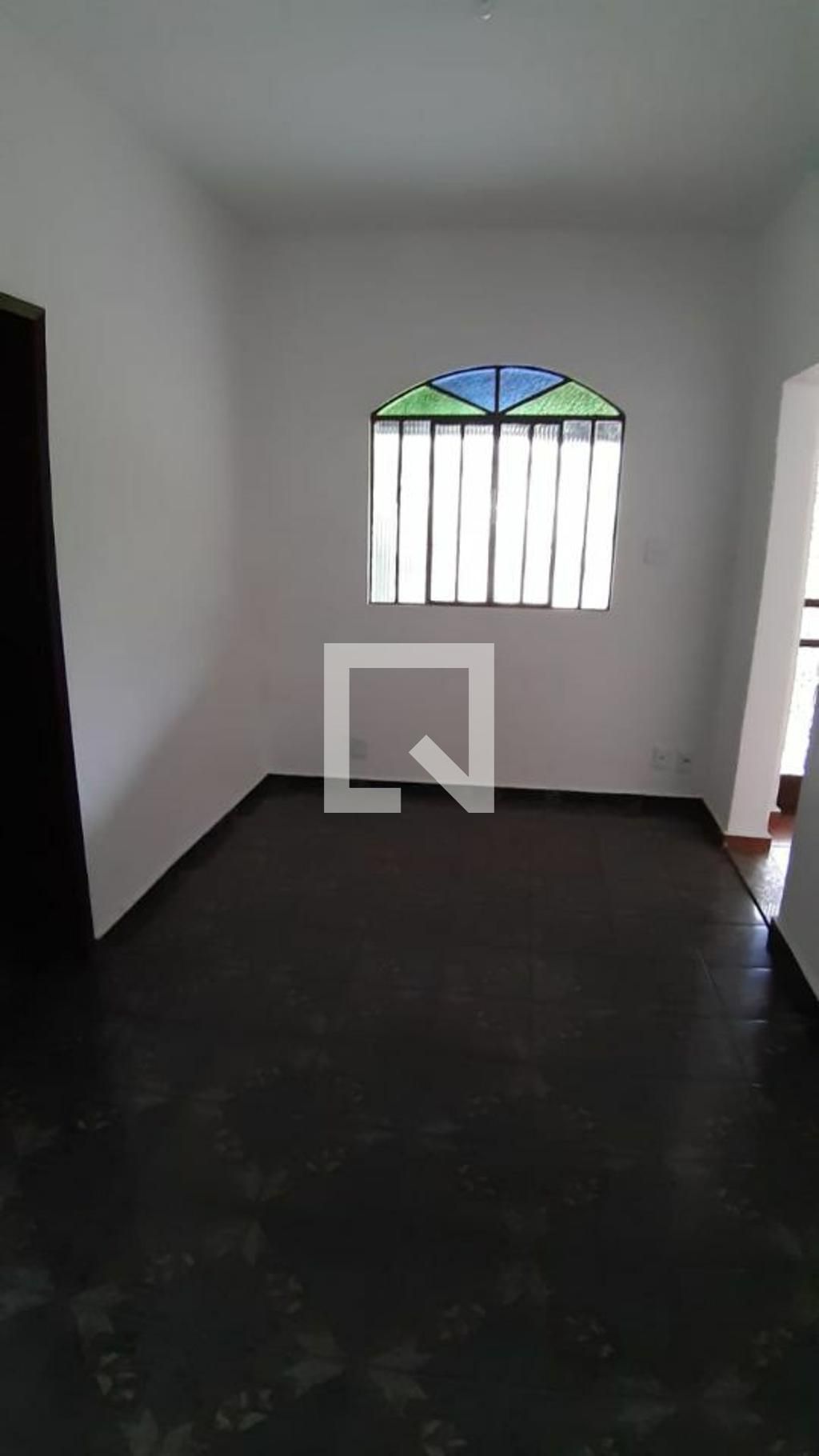 Casa com 3 quartos — São João Batista (venda Nova), Belo Horizonte