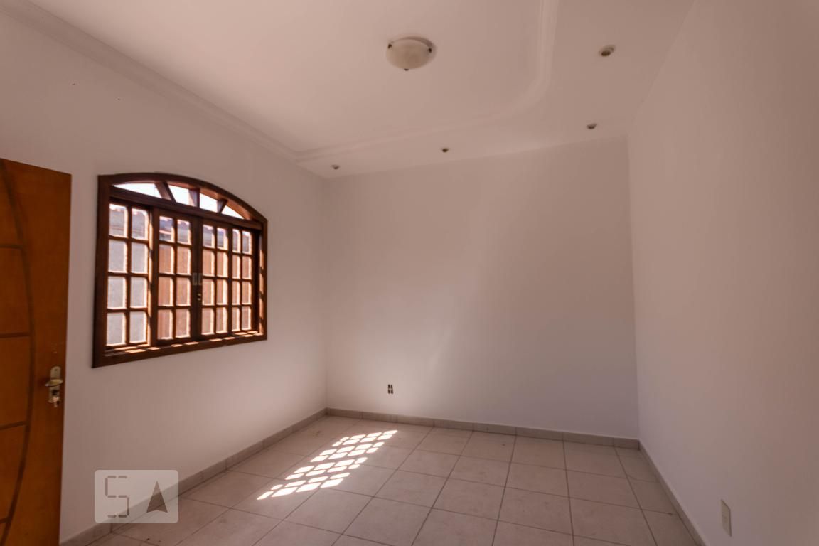 Casa com 4 quartos — Vila Jardim Leblon, Belo Horizonte