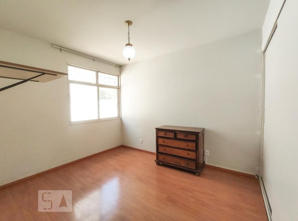 Apartamento com 3 quartos — Serra, Belo Horizonte