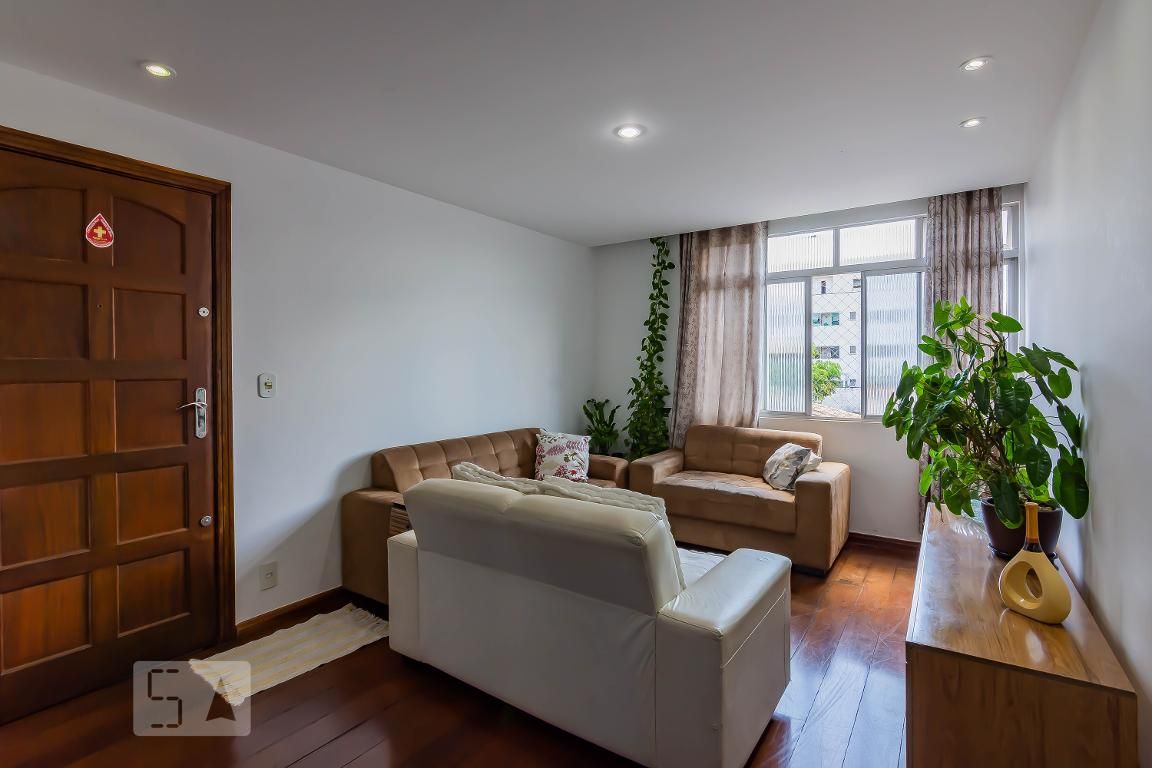 Apartamento com 3 quartos — Ipiranga, Belo Horizonte