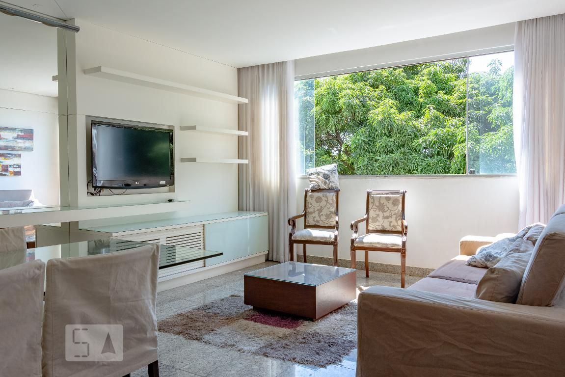 Apartamento com 3 quartos — Santa Efigênia, Belo Horizonte
