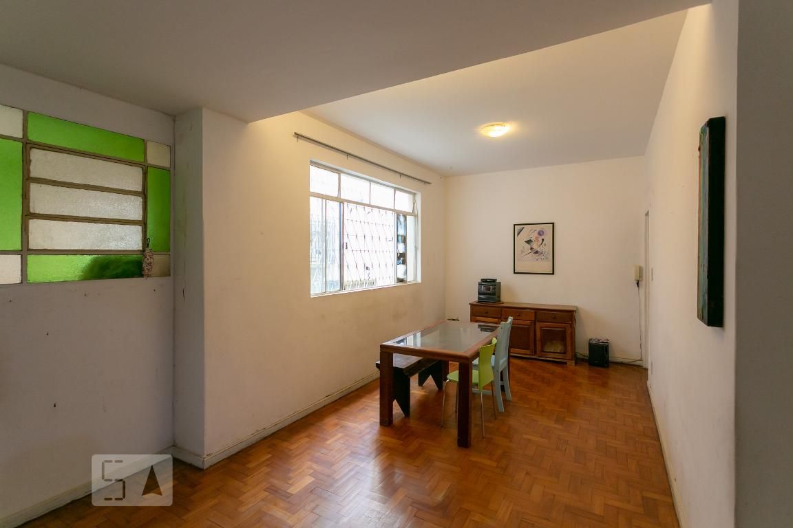 Apartamento com 3 quartos — Santo Antônio, Belo Horizonte
