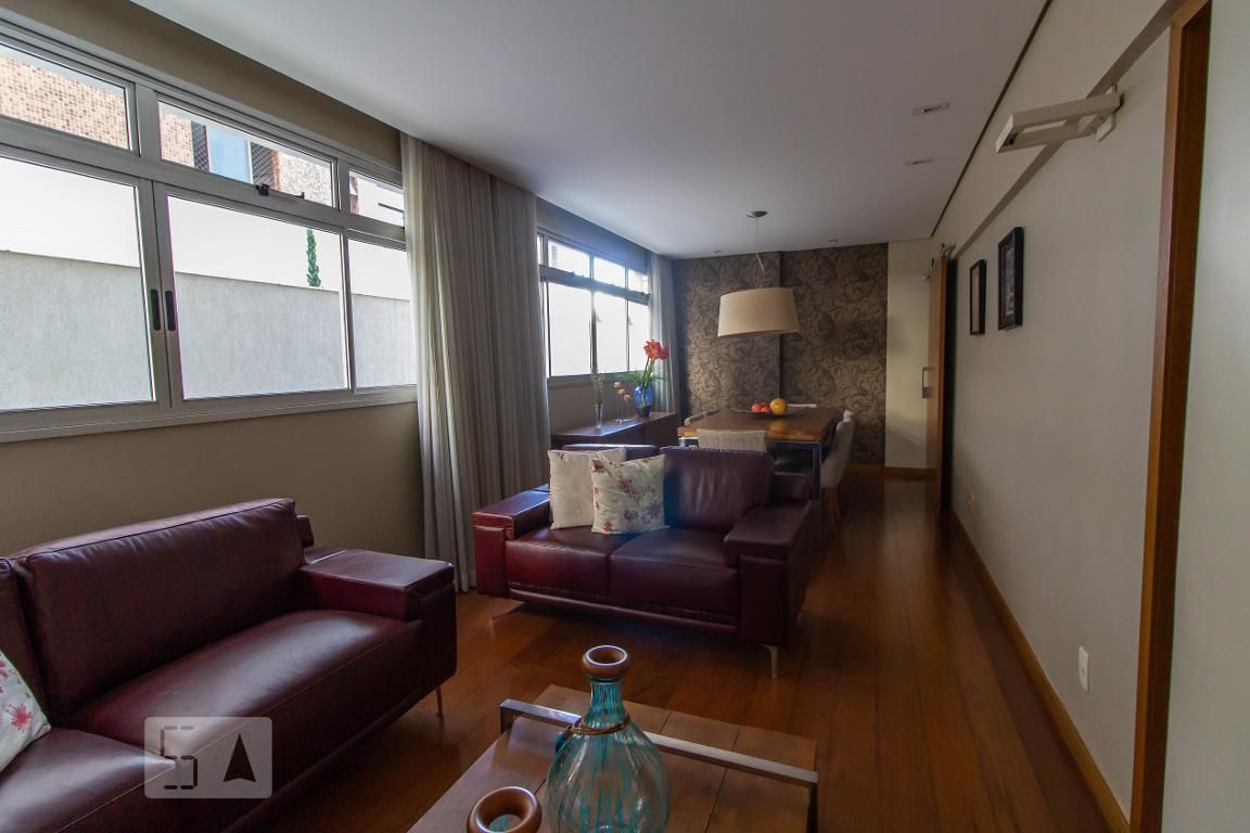 Apartamento com 3 quartos — Santo Agostinho, Belo Horizonte