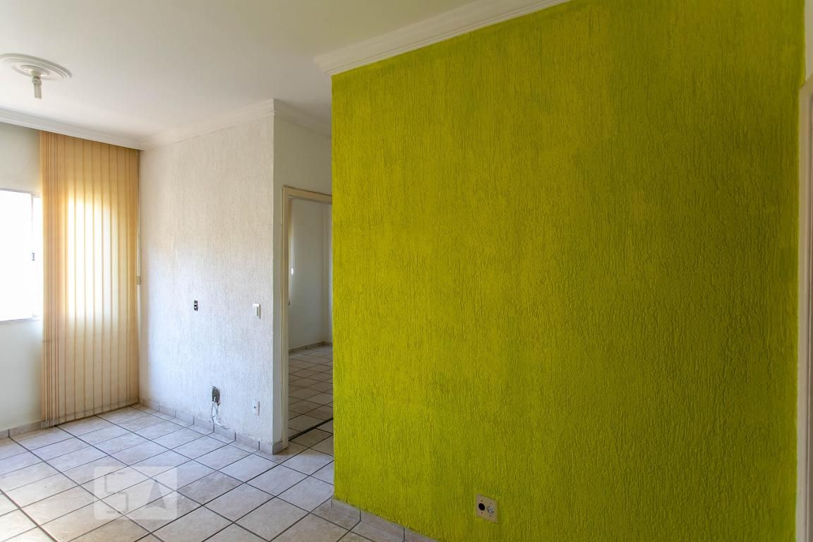 Apartamento com 2 quartos — Planalto, Belo Horizonte
