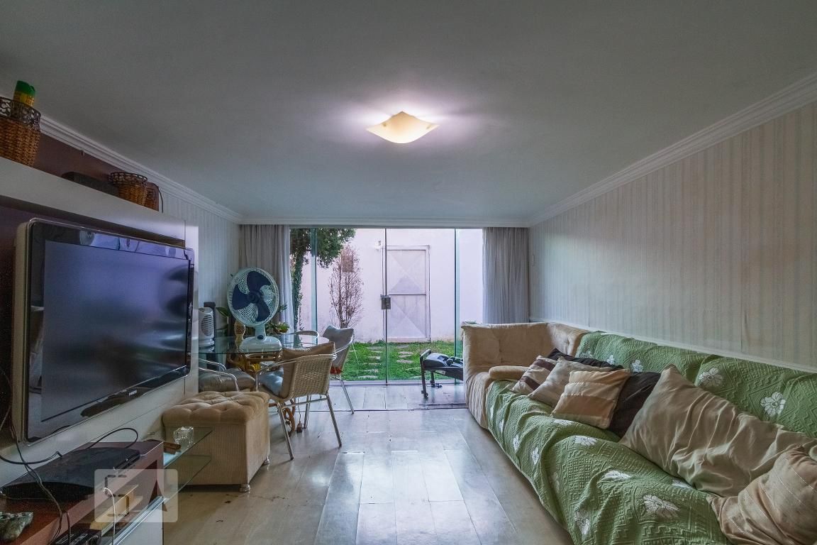 Casa com 5 quartos — Céu Azul, Belo Horizonte