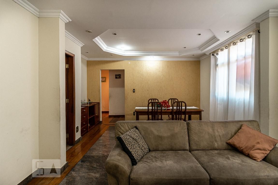 Apartamento com 3 quartos — Planalto, Belo Horizonte