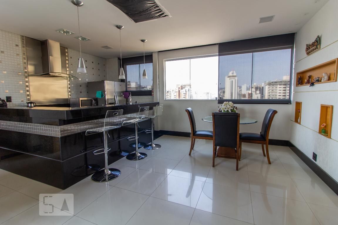 Apartamento com 2 quartos — Santo Agostinho, Belo Horizonte