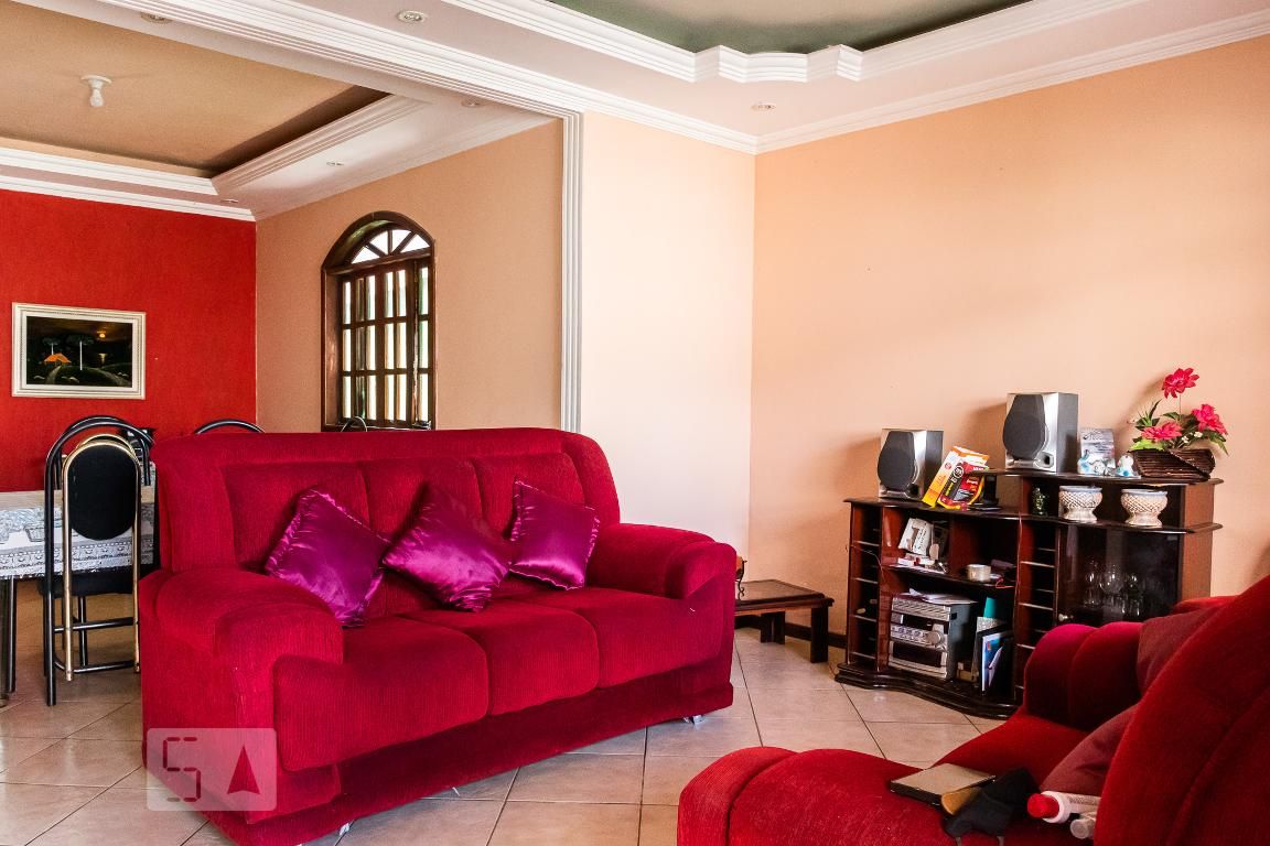 Casa com 4 quartos — Jardim Guanabara, Belo Horizonte