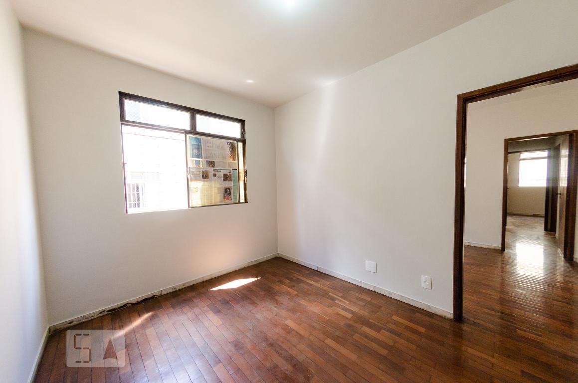 Apartamento com 3 quartos — Grajaú, Belo Horizonte