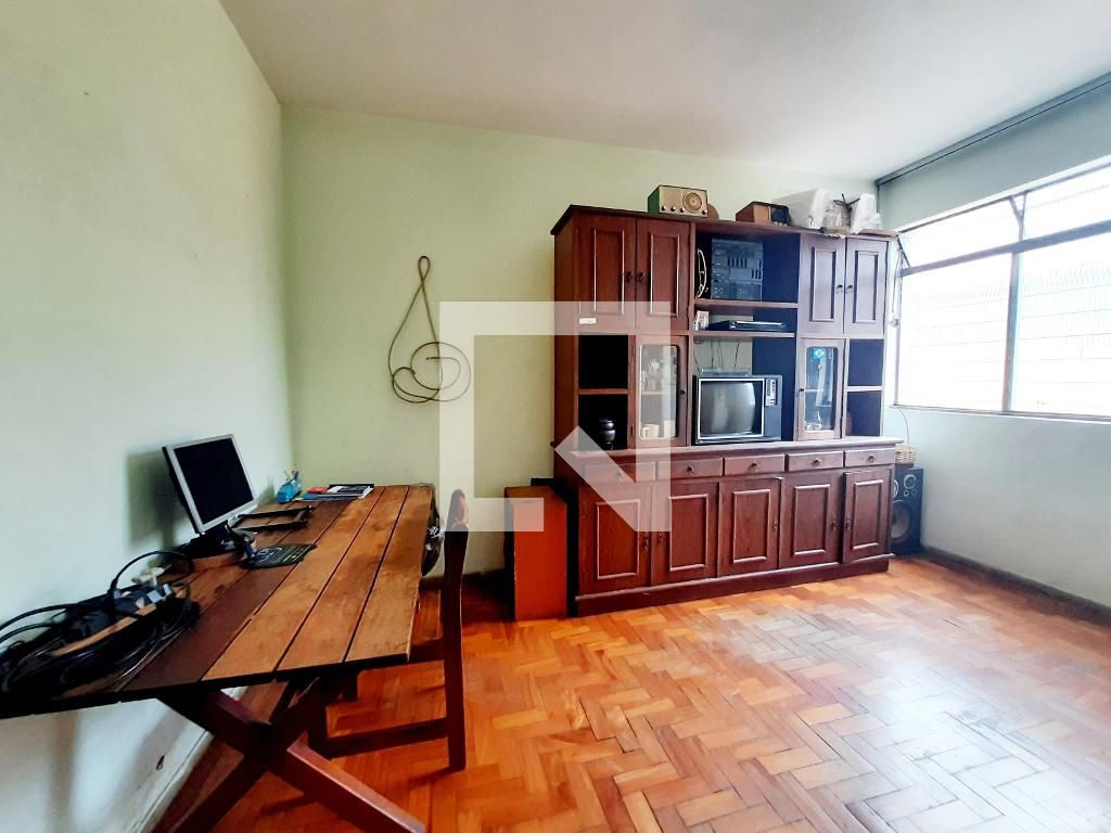 Apartamento com 2 quartos — Alto Barroca, Belo Horizonte