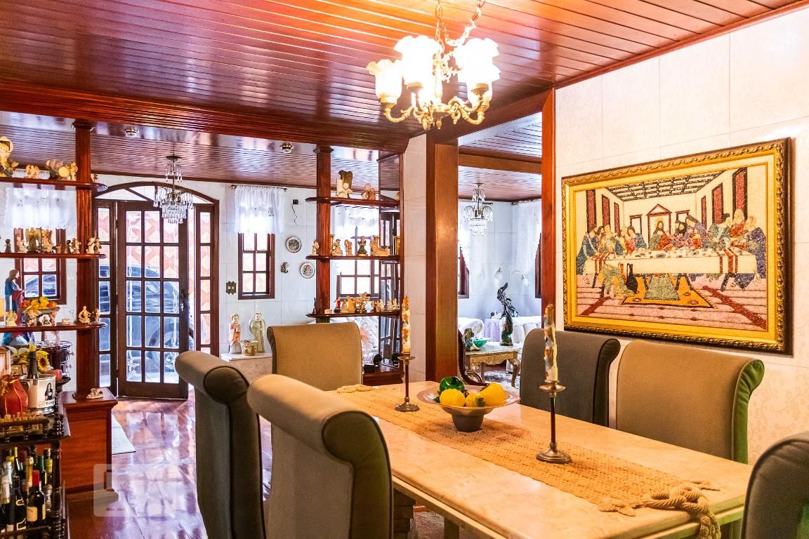 Casa com 4 quartos — Rio Branco, Belo Horizonte