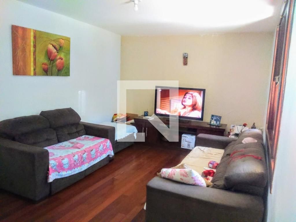 Casa com 5 quartos — Palmeiras, Belo Horizonte