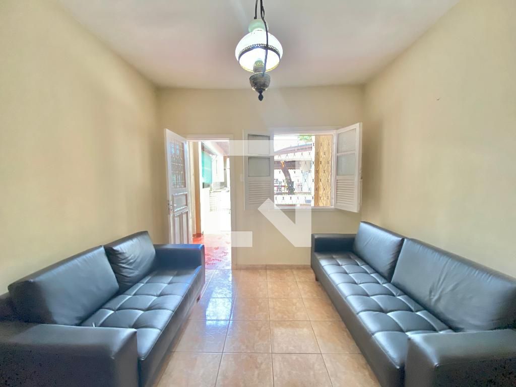 Casa com 4 quartos — Santa Efigênia, Belo Horizonte