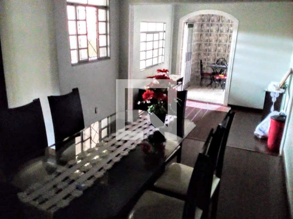 Casa com 4 quartos — Palmeiras, Belo Horizonte