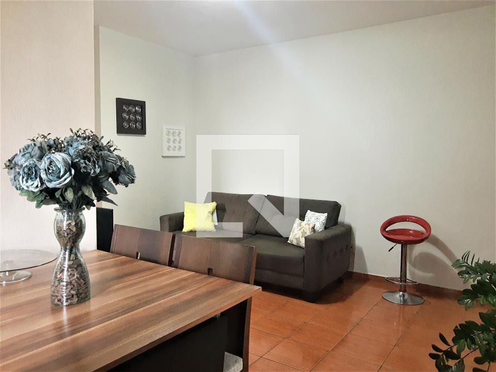 Apartamento com 3 quartos — Heliópolis, Belo Horizonte