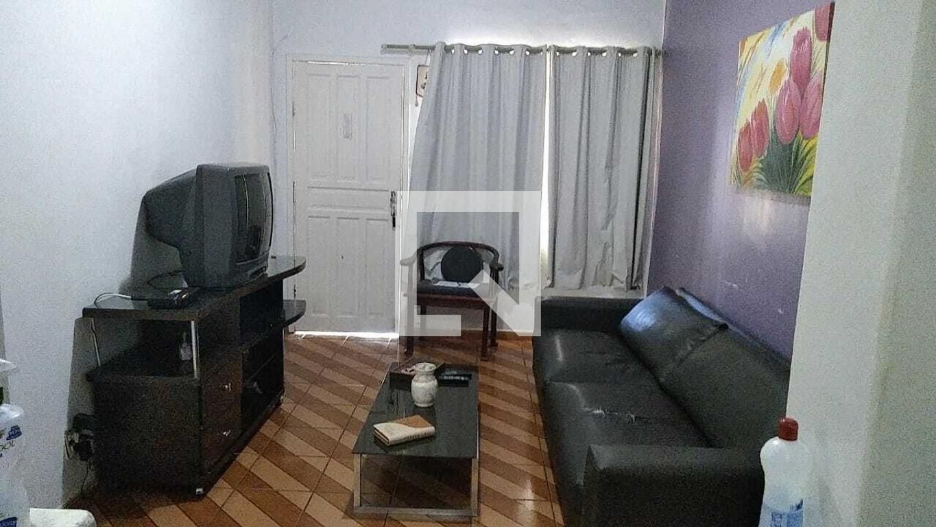 Casa com 3 quartos — Sagrada Família, Belo Horizonte