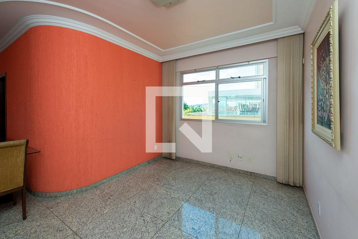 Apartamento com 3 quartos — Santa Branca, Belo Horizonte