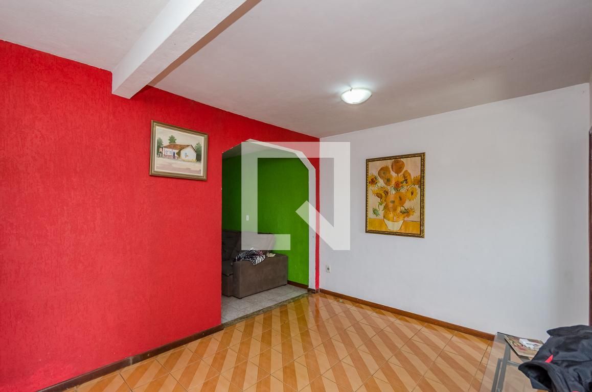 Casa com 3 quartos — Engenho Nogueira, Belo Horizonte