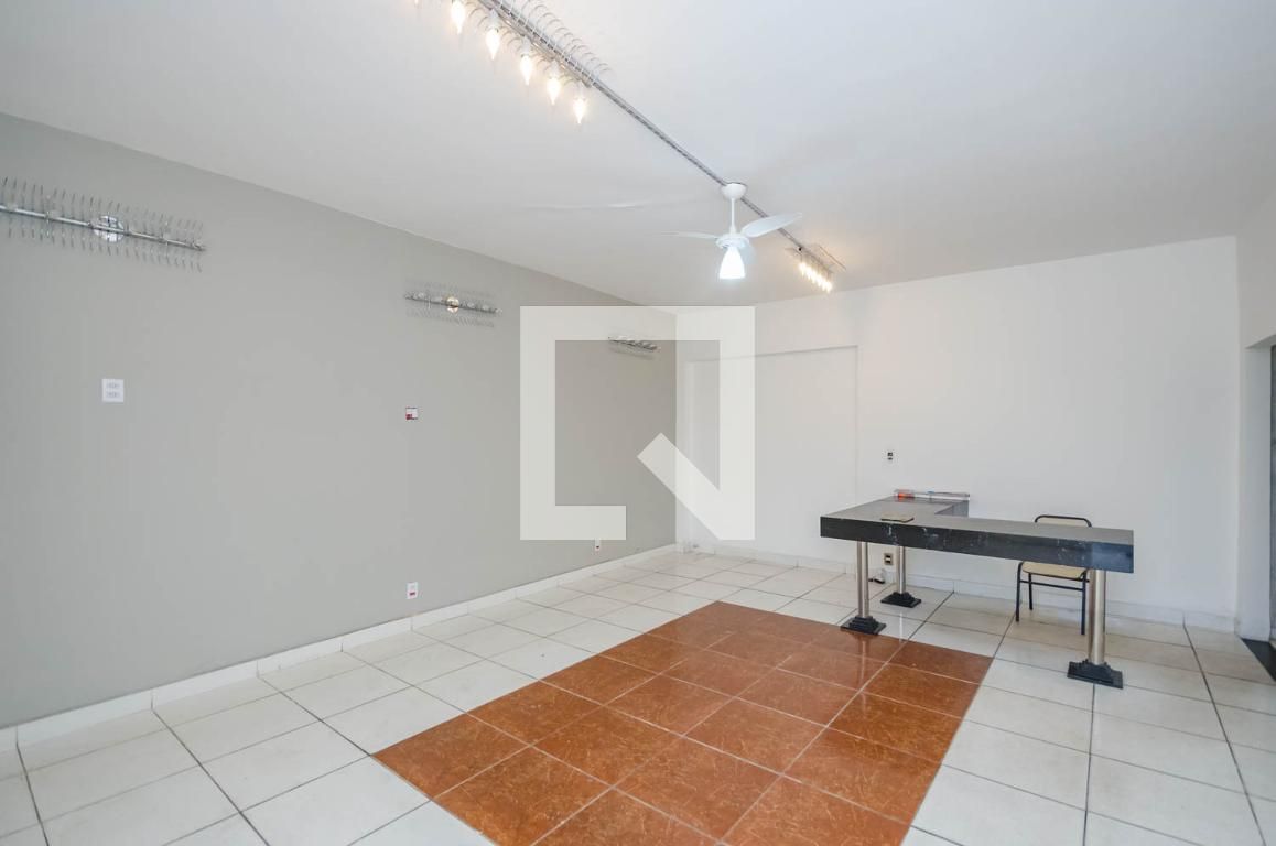Casa com 7 quartos — Caiçaras, Belo Horizonte