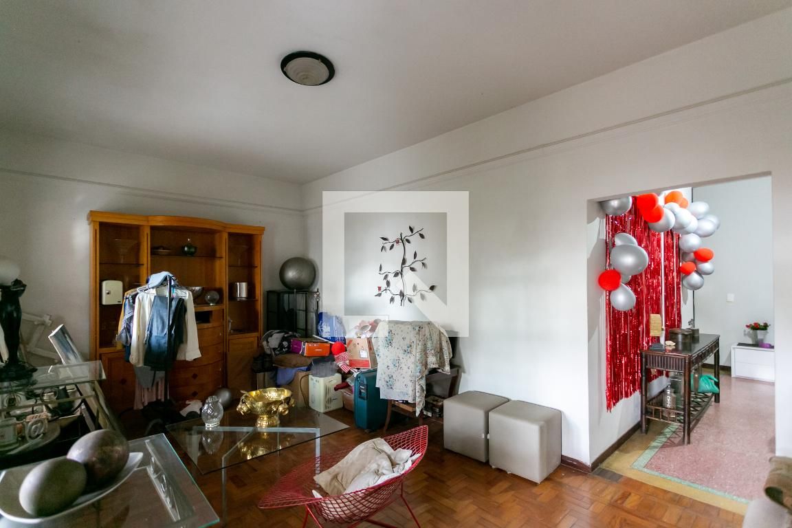 Casa com 8 quartos — Serra, Belo Horizonte