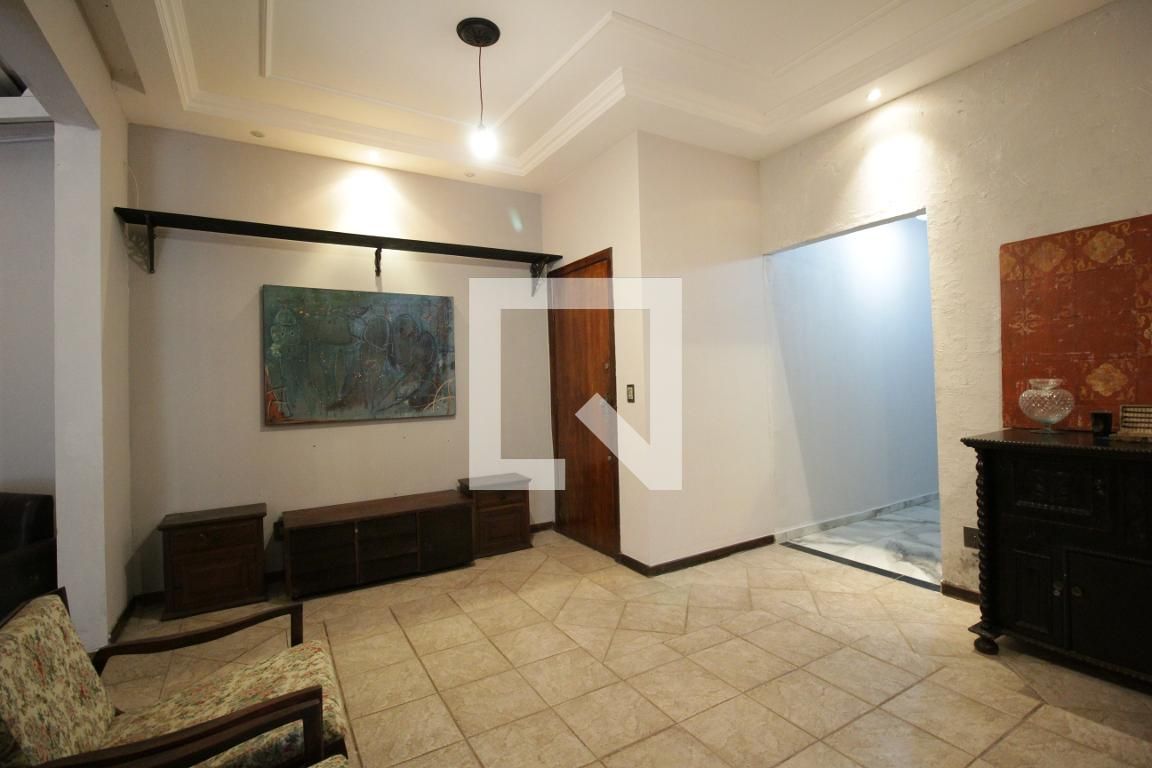Apartamento com 3 quartos — Santa Amélia, Belo Horizonte