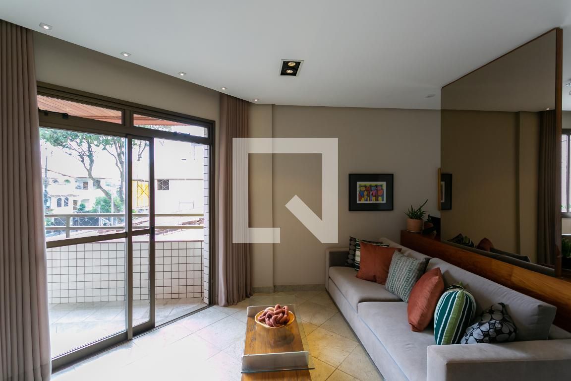 Apartamento com 3 quartos — Cidade Nova, Belo Horizonte