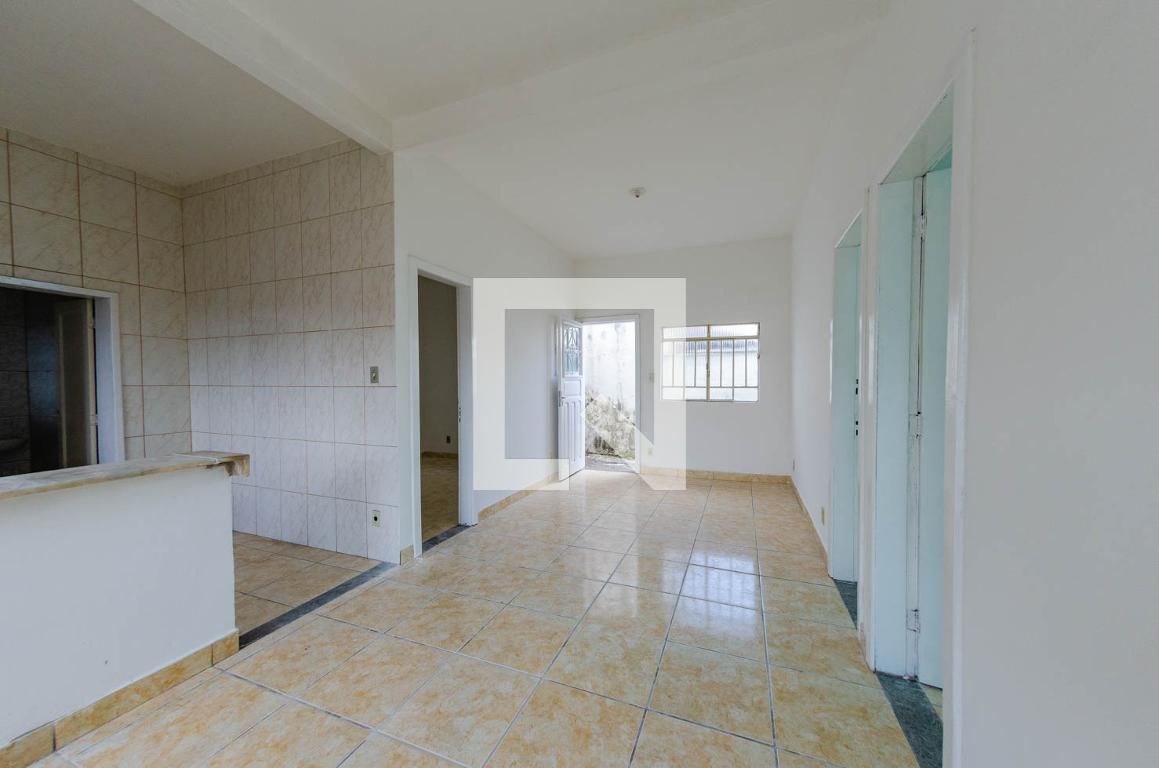 Casa com 3 quartos — Bonfim, Belo Horizonte