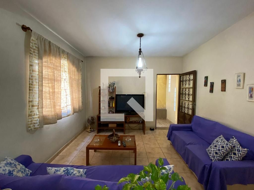 Casa com 4 quartos — Carlos Prates, Belo Horizonte