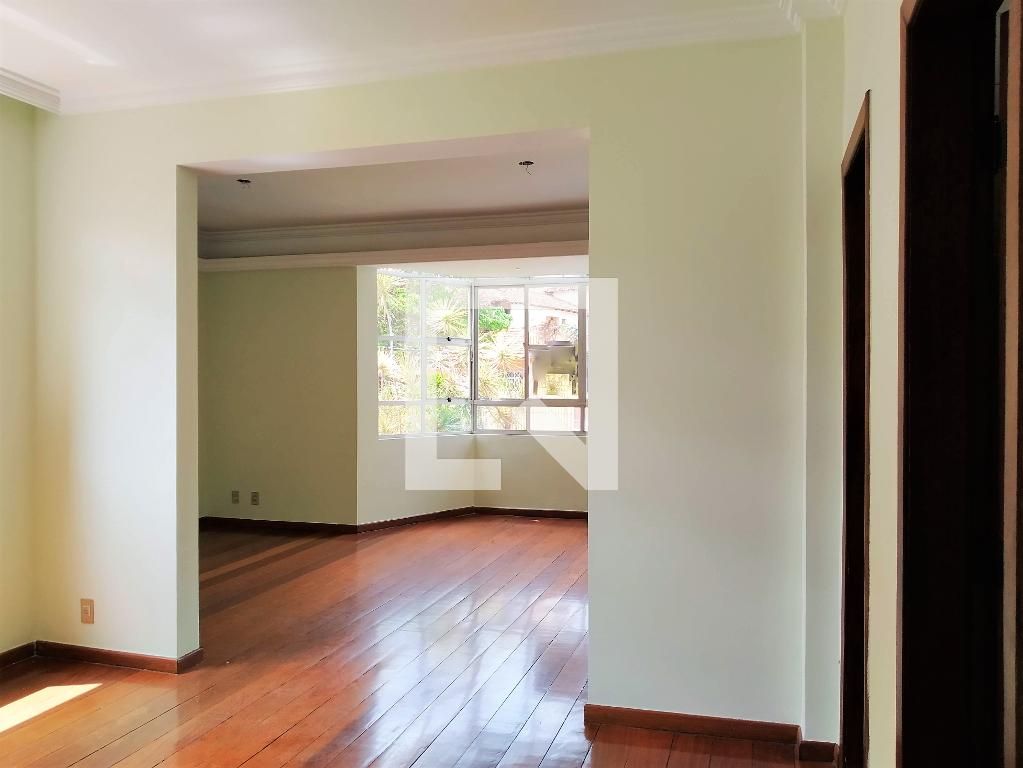 Apartamento com 4 quartos — Calafate, Belo Horizonte