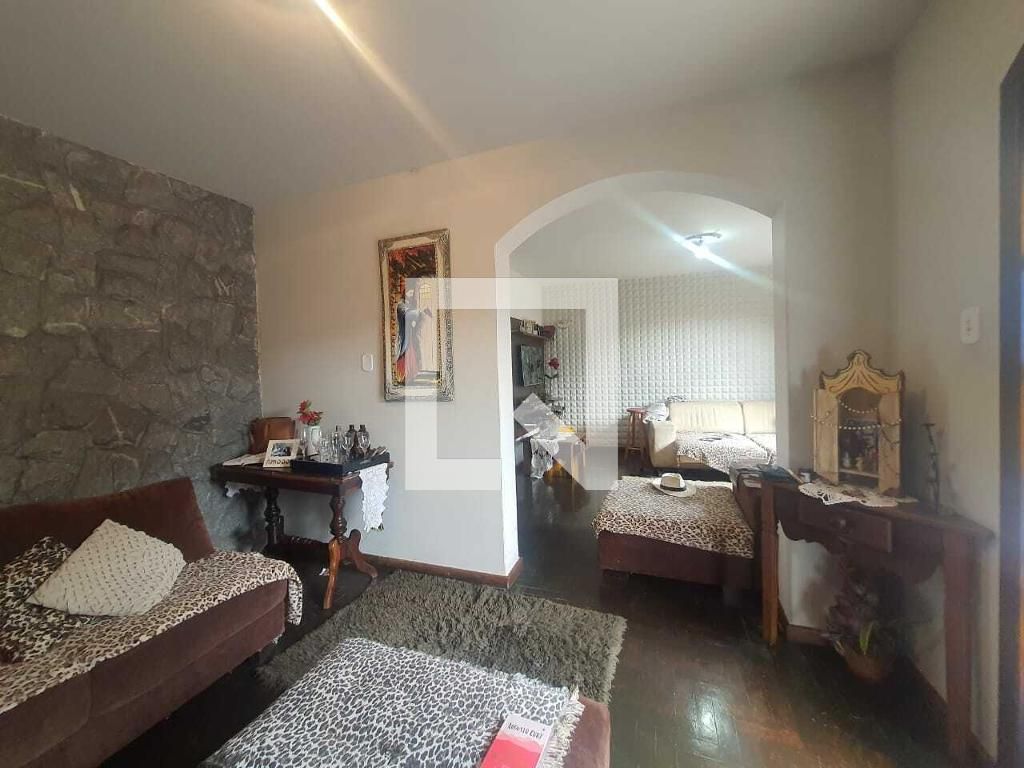 Casa com 5 quartos — Dom Cabral, Belo Horizonte
