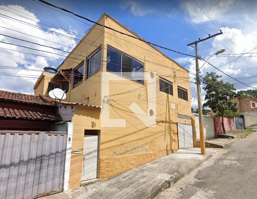 Casa com 11 quartos — Palmeiras, Belo Horizonte