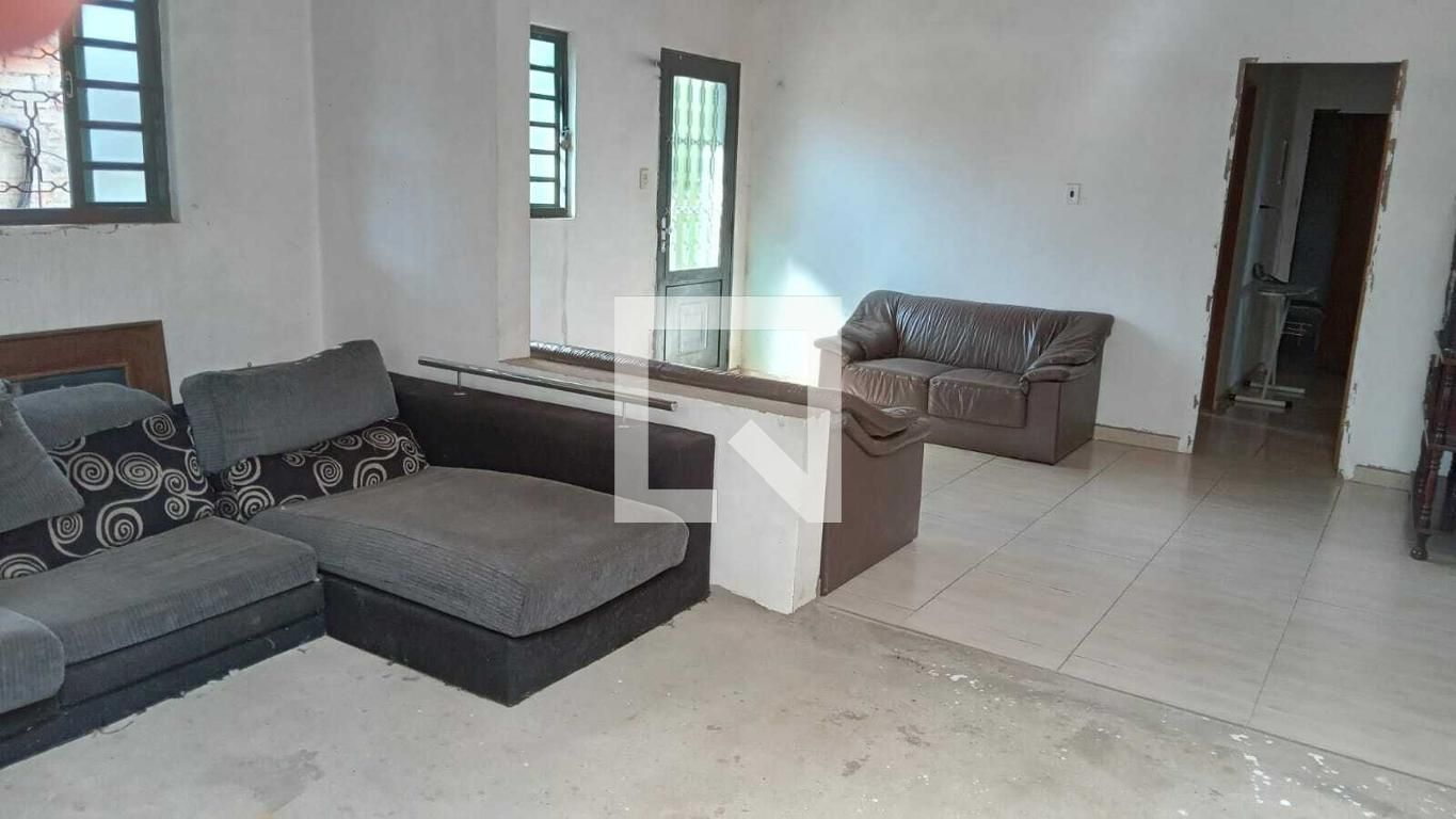Casa com 3 quartos — Trevo, Belo Horizonte