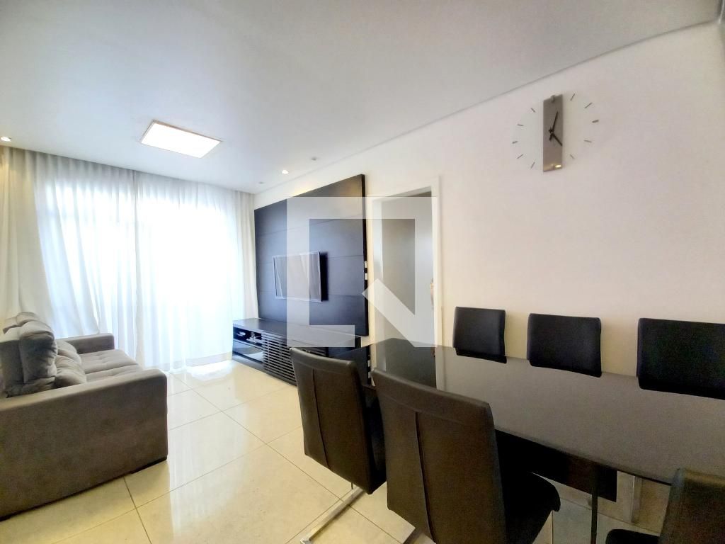 Apartamento com 3 quartos — Heliópolis, Belo Horizonte