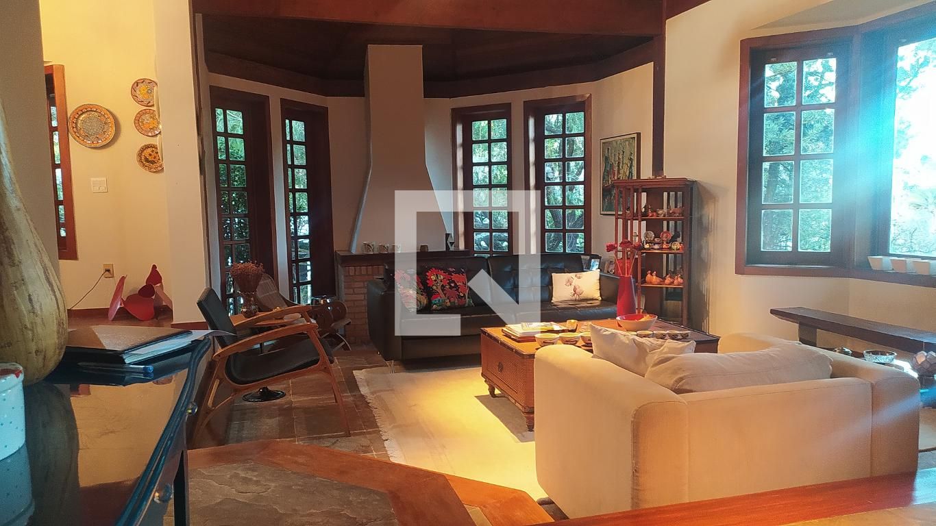 Casa com 5 quartos — Garças, Belo Horizonte