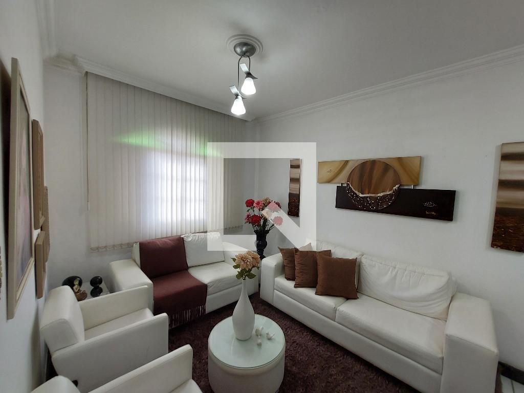 Casa com 5 quartos — Vila Clóris, Belo Horizonte