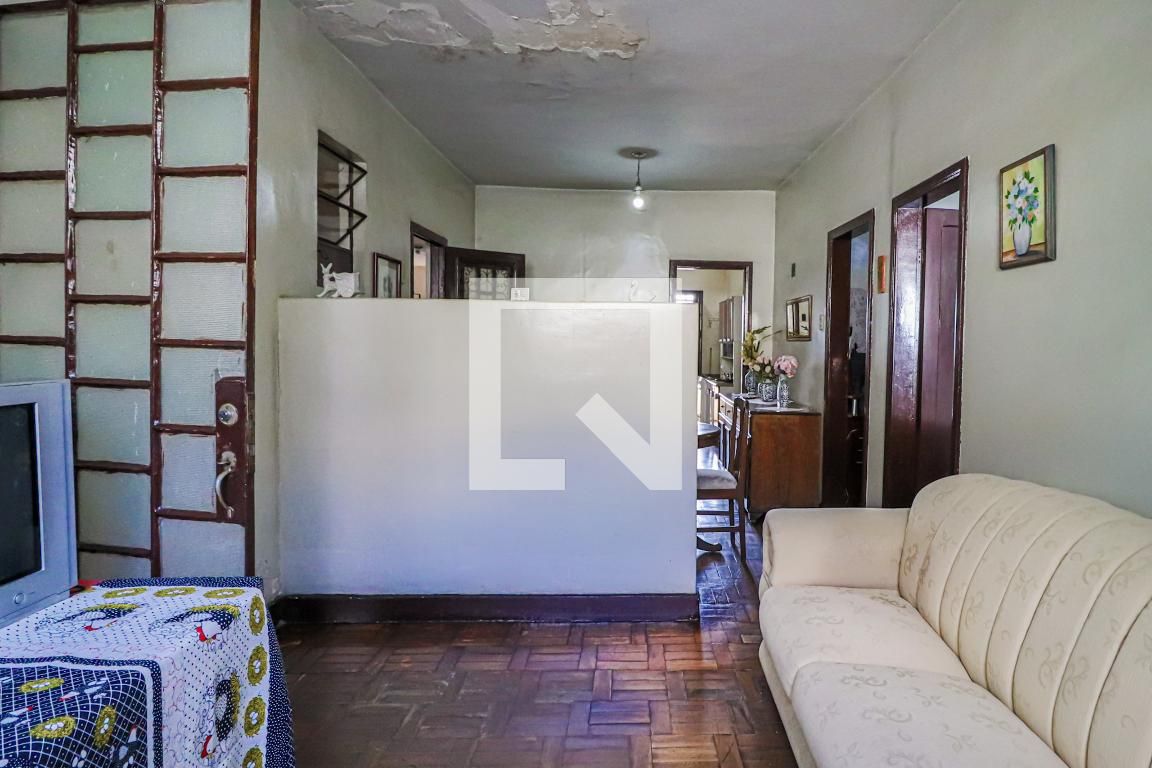 Casa com 3 quartos — Bom Jesus, Belo Horizonte