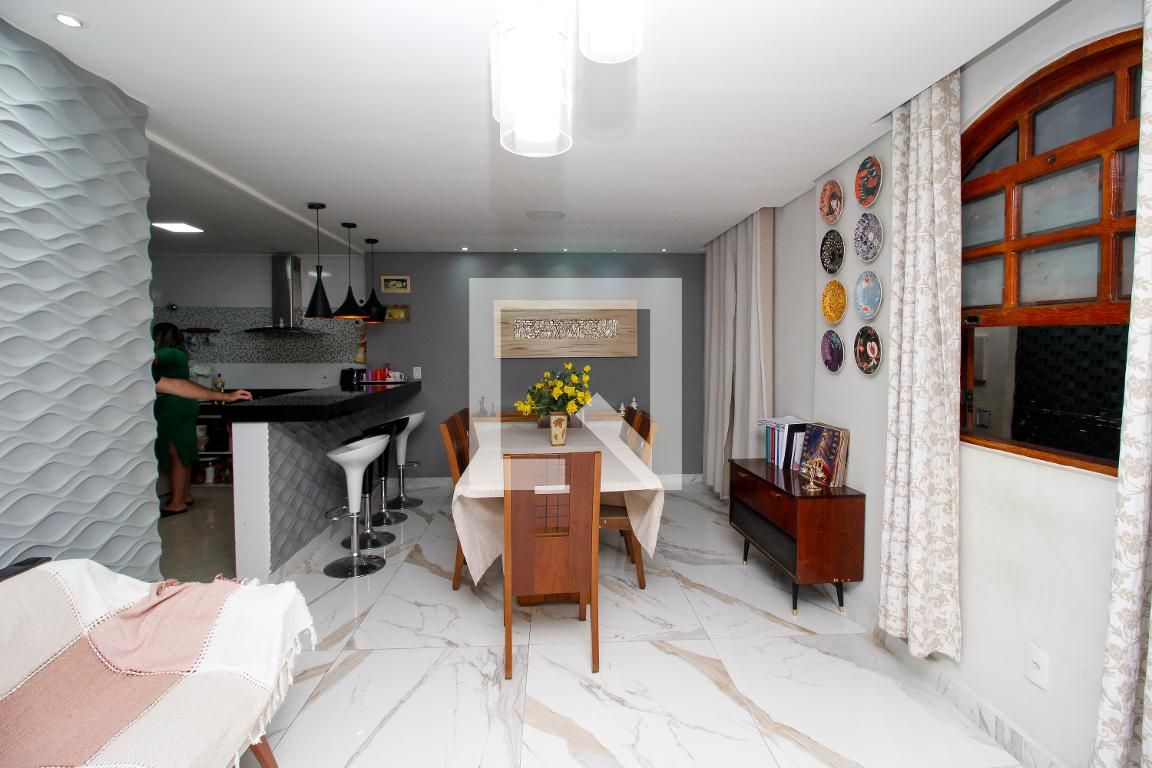 Casa com 5 quartos — Itapoã, Belo Horizonte