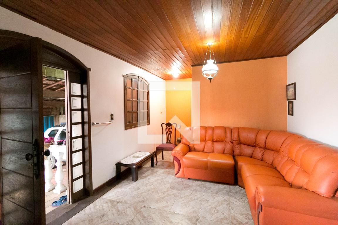 Casa com 3 quartos — Carlos Prates, Belo Horizonte