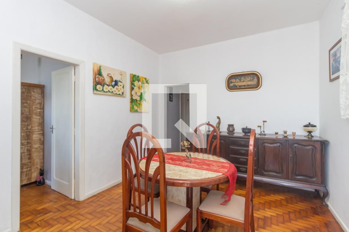 Casa com 4 quartos — Santa Efigênia, Belo Horizonte