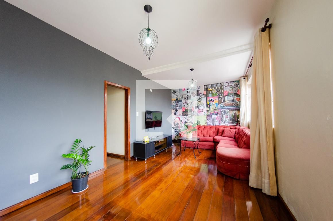 Casa com 7 quartos — Carlos Prates, Belo Horizonte