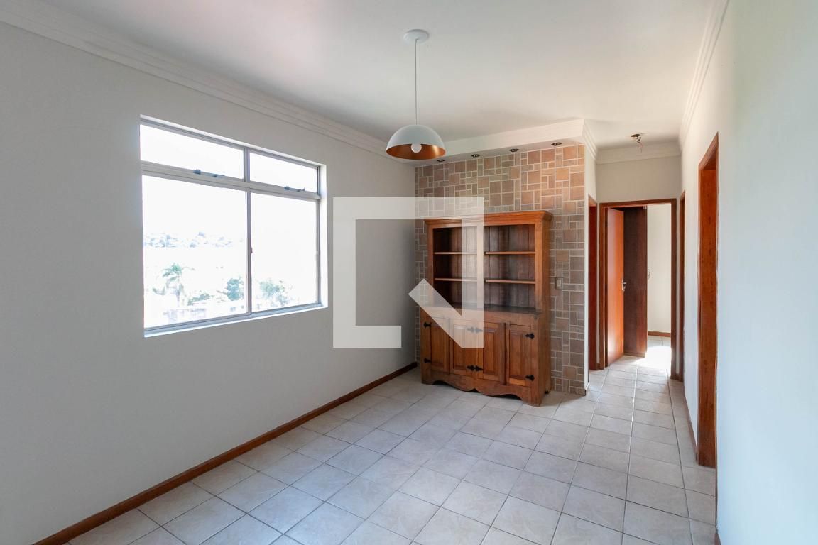 Apartamento com 2 quartos — Indaiá, Belo Horizonte