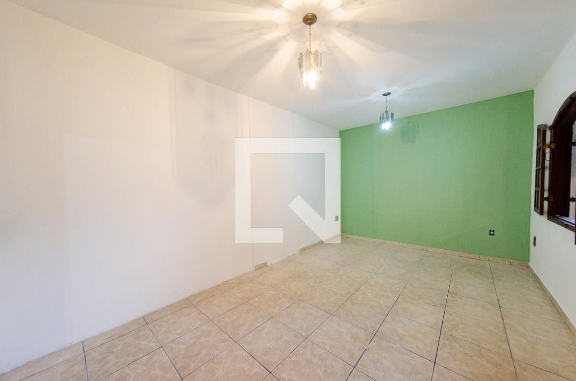 Casa com 3 quartos — Padre Eustáquio, Belo Horizonte