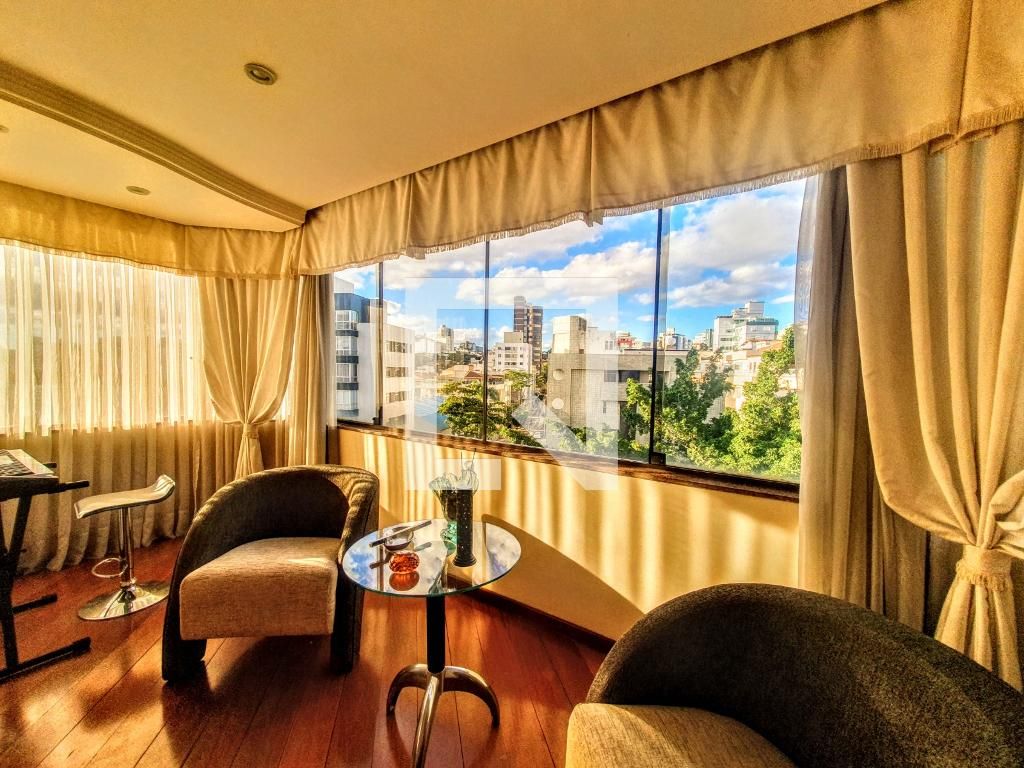 Apartamento com 4 quartos — Cidade Nova, Belo Horizonte